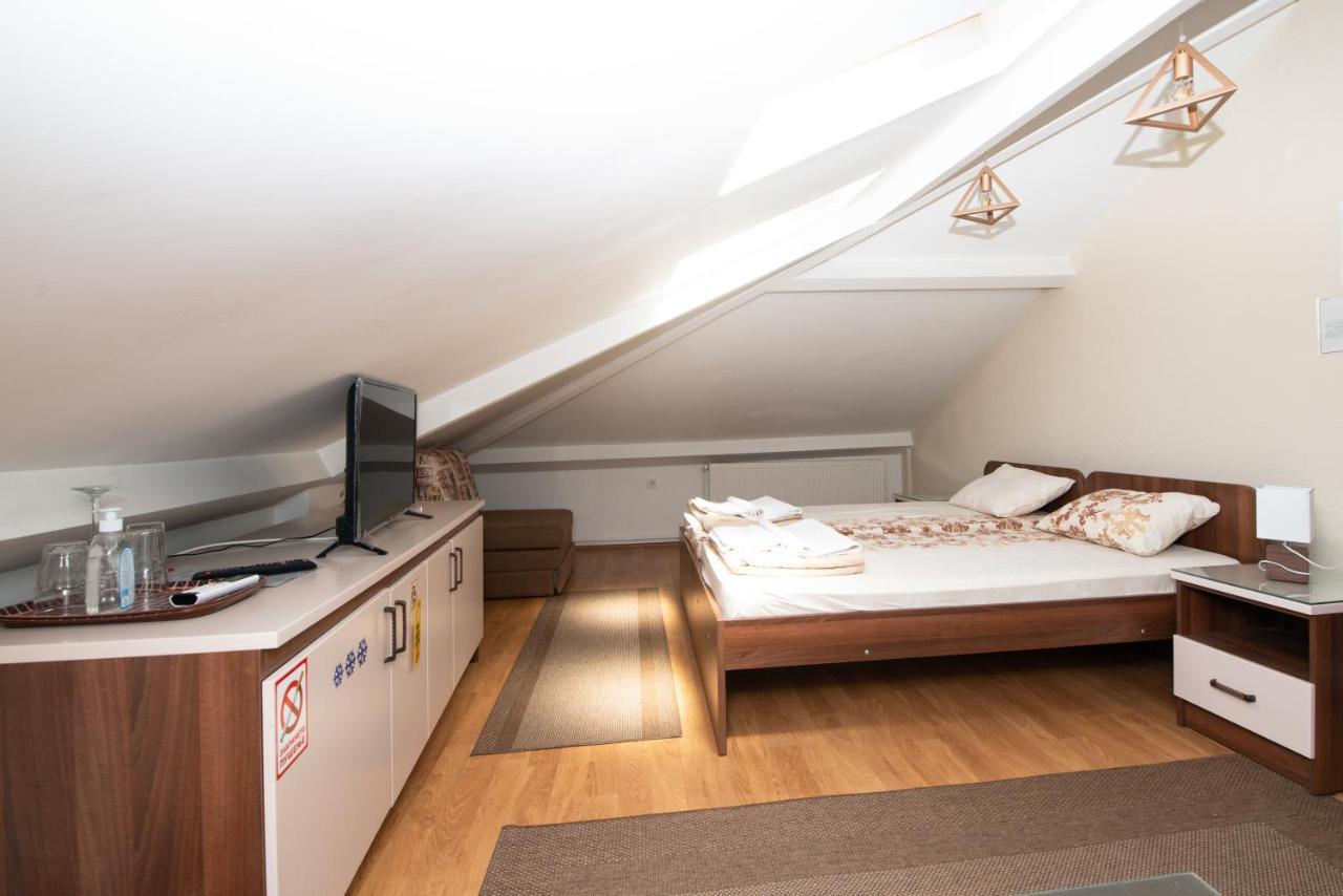 Stone Bridge Apartments Битоля Екстериор снимка
