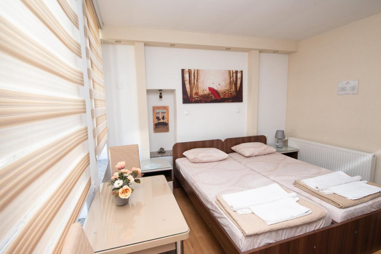 Stone Bridge Apartments Битоля Екстериор снимка